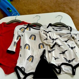 Kyte baby 3-6 long sleeve bodysuit bundle EUC